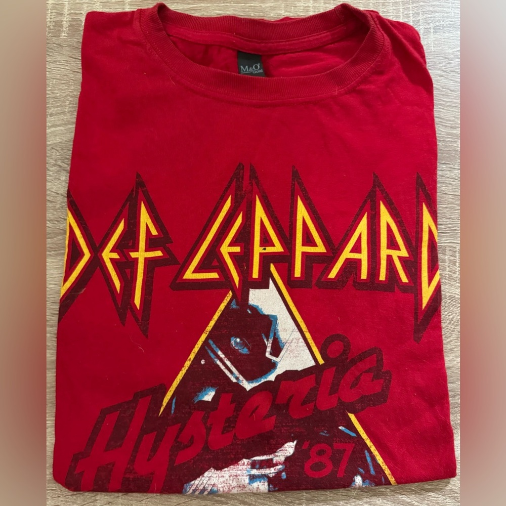 NWOT Def Leppard Shirt